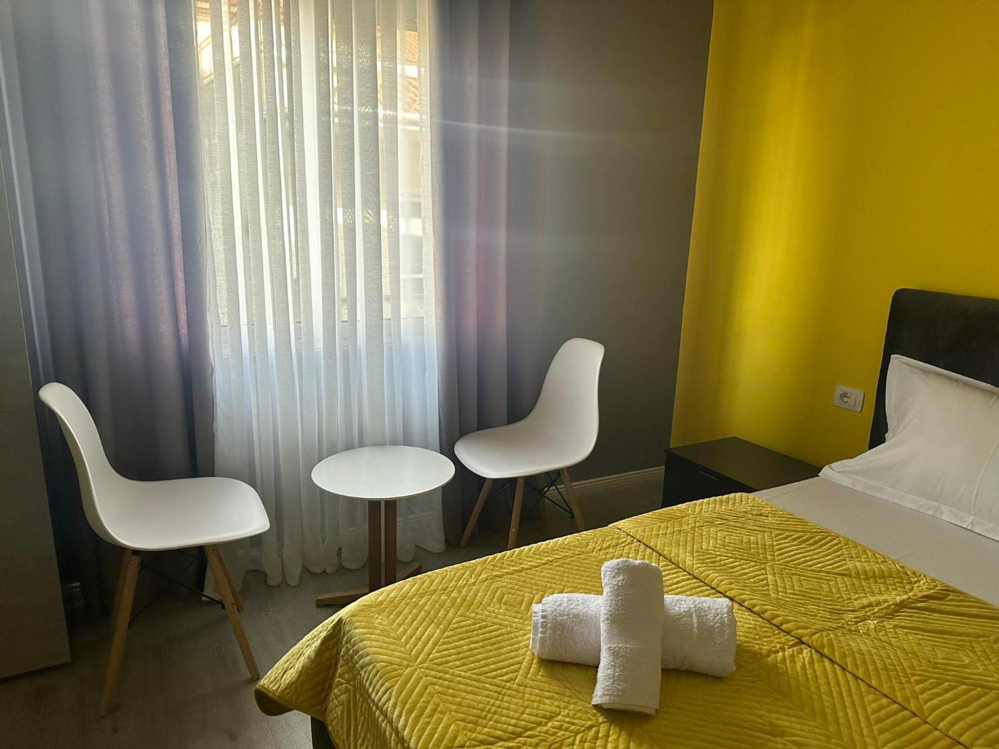 בראט Algen Room'S מראה חיצוני תמונה
